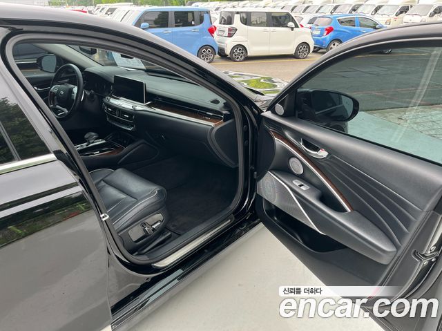 Kia K9 2019 — photo 13