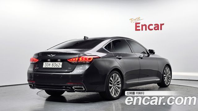 Genesis G80 2017 — photo 2