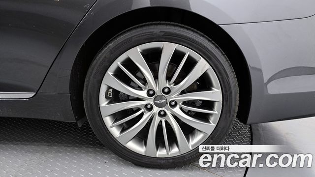 Genesis G80 2017 — photo 7