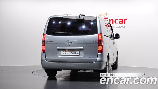 Hyundai Starex 2015 — photo 4