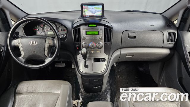 Hyundai Starex 2015 — photo 7