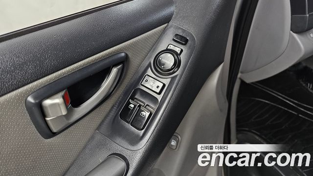 Hyundai Starex 2015 — photo 14