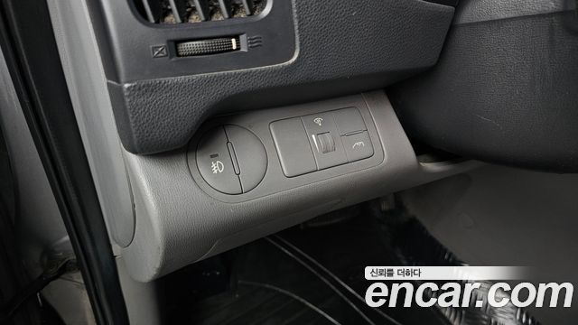 Hyundai Starex 2015 — photo 15