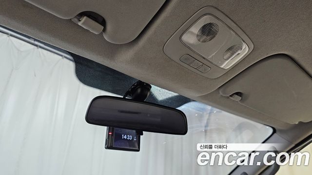 Hyundai Starex 2015 — photo 18