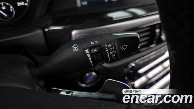Genesis EQ900 2016 — photo 18