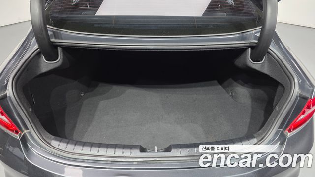 Hyundai Grandeur 2019 — photo 24