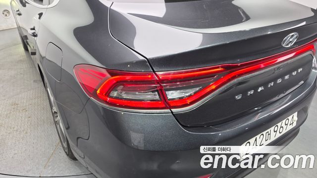 Hyundai Grandeur 2019 — photo 9