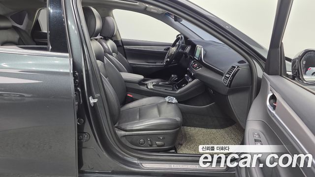 Hyundai Grandeur 2019 — photo 16
