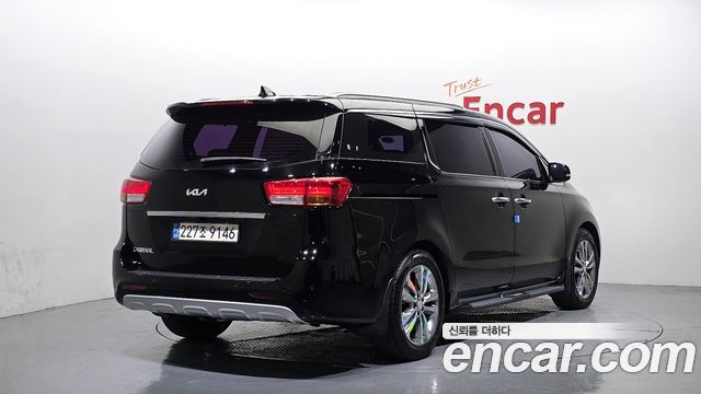 Kia Canival 2017 — photo 2