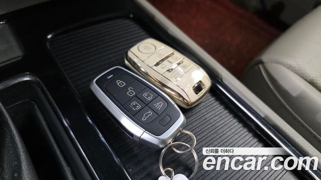 Kia Canival 2017 — photo 29