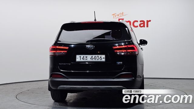 Kia Sorento 2015 — photo 4