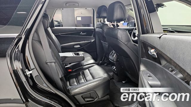 Kia Sorento 2015 — photo 17