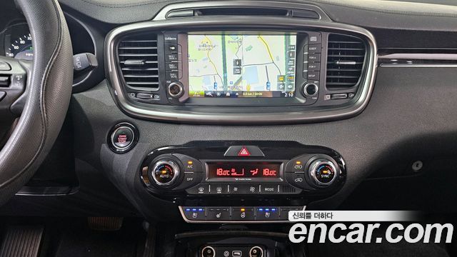 Kia Sorento 2015 — photo 19