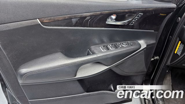 Kia Sorento 2015 — photo 14