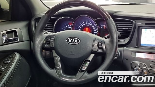 Kia K5 2012 — photo 12