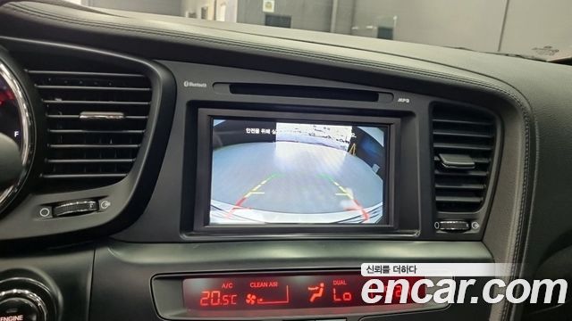 Kia K5 2012 — photo 14
