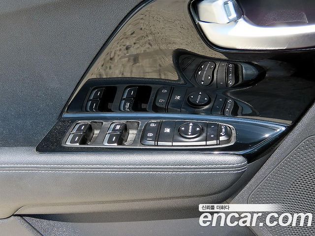 Kia Niro 2021 — photo 11