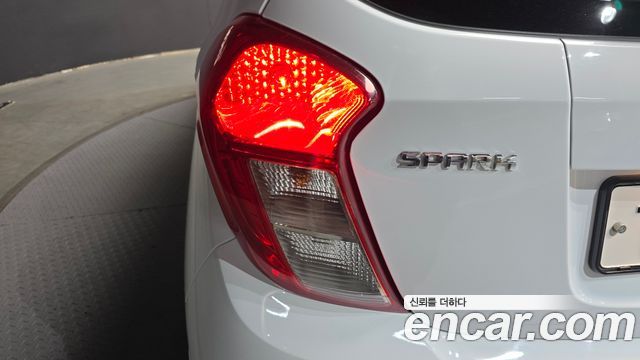 Chevrolet Korea Spark 2021 — photo 9