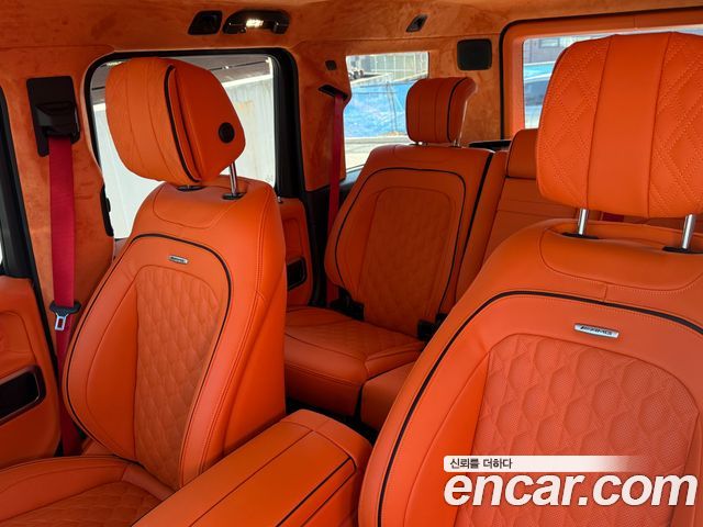 Mercedes-Benz G-Class 2022 — photo 11