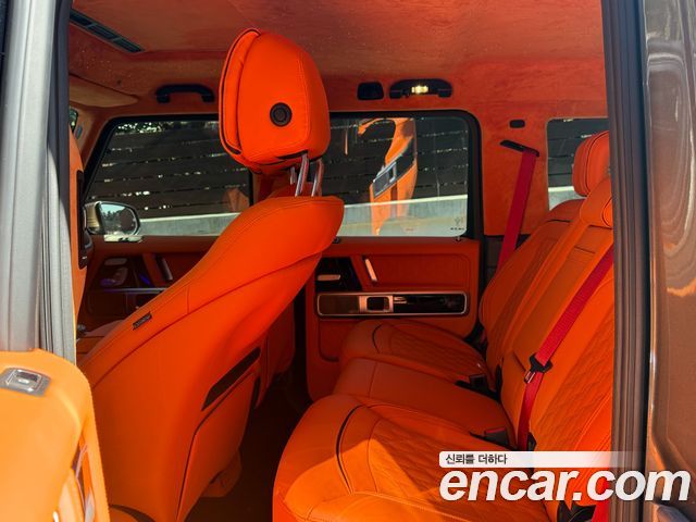 Mercedes-Benz G-Class 2022 — photo 15