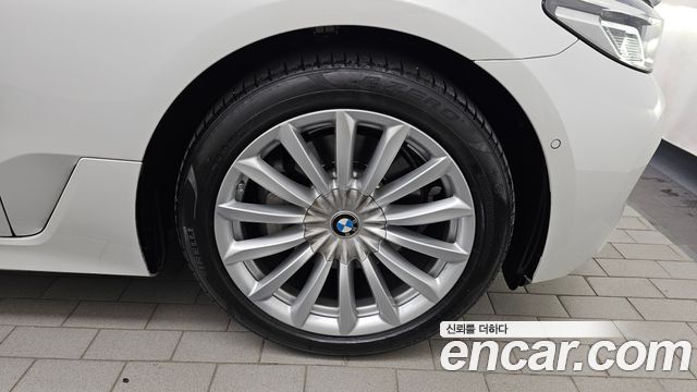 BMW Gran Turismo 2024 — photo 7