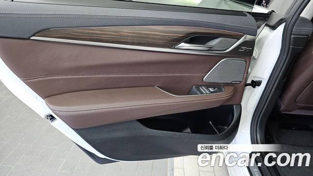 BMW Gran Turismo 2024 — photo 15