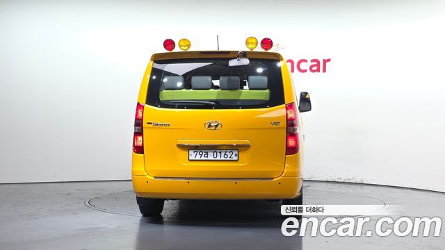 Hyundai Starex 2019 — photo 4