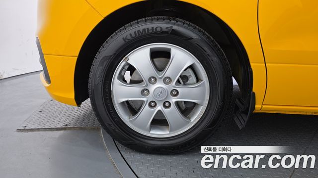 Hyundai Starex 2019 — photo 5