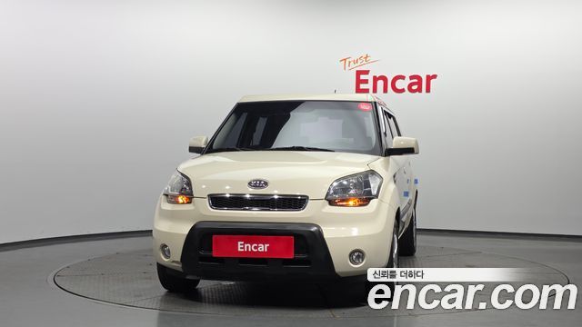 Kia Soul 2010 — photo 3