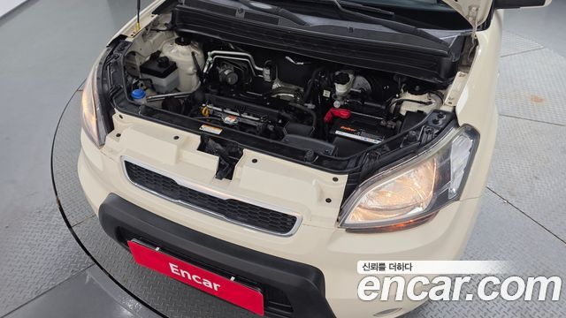 Kia Soul 2010 — photo 6