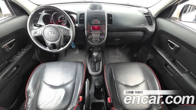 Kia Soul 2010 — photo 7