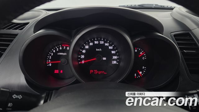 Kia Soul 2010 — photo 8