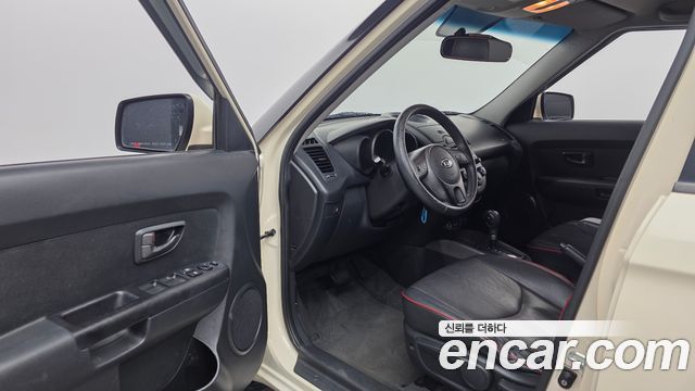 Kia Soul 2010 — photo 10