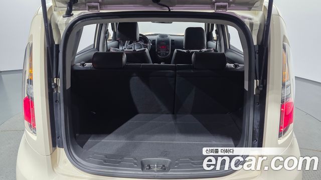 Kia Soul 2010 — photo 20