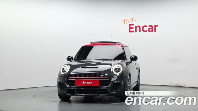 Mini Cooper 2019 — photo 3