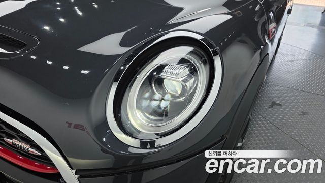 Mini Cooper 2019 — photo 8