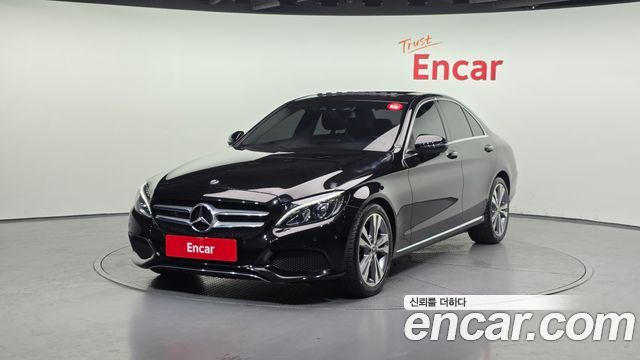 Mercedes-Benz C-Class 2018 — photo 1