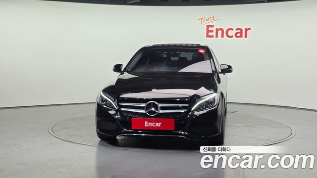 Mercedes-Benz C-Class 2018 — photo 3
