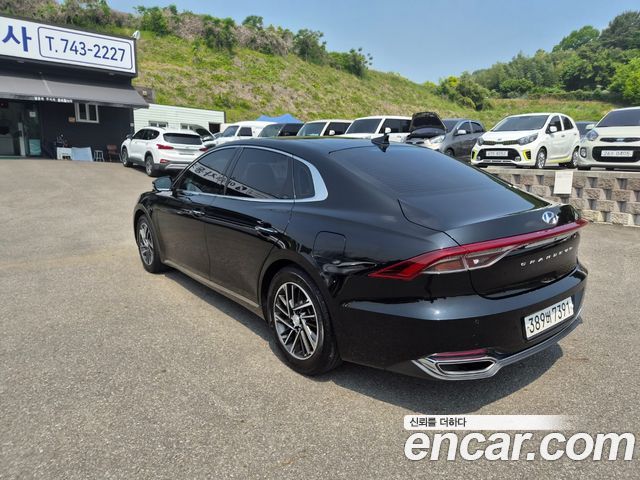 Hyundai Grandeur 2022 — photo 6