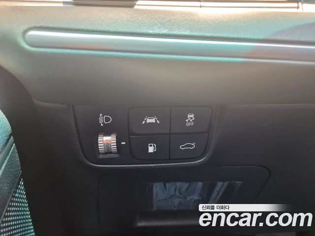 Hyundai Grandeur 2022 — photo 16