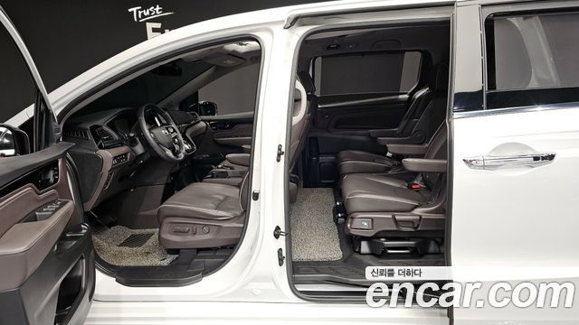 Honda Odyssey 2023 — photo 11