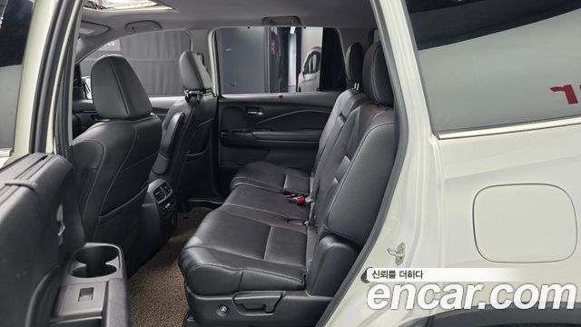 Honda Pilot 2019 — photo 18