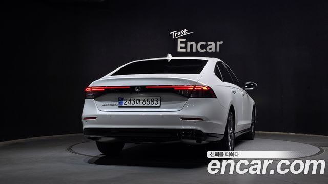 Honda Accord 2024 — photo 4