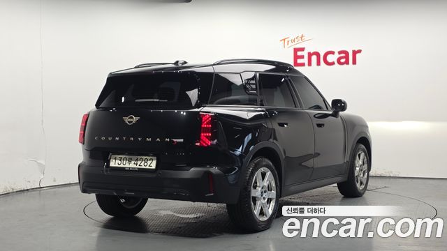 Mini Countryman 2024 — photo 2