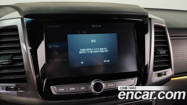 KG Mobility Rexton 2019 — photo 22