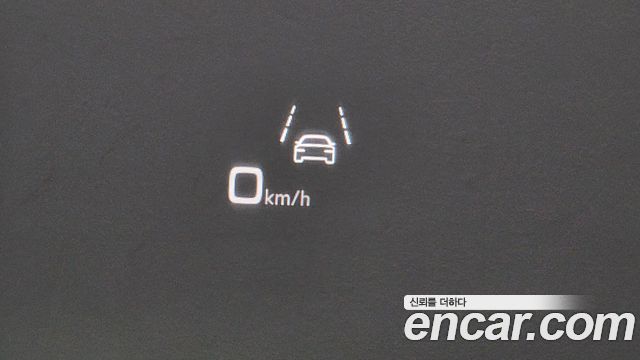 Audi e-tron 2021 — photo 16