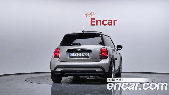 Mini Cooper 2022 — photo 4