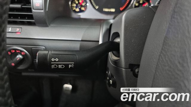 Volkswagen Phaeton 2009 — photo 20