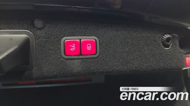 Mercedes-Benz S-Class 2016 — photo 20