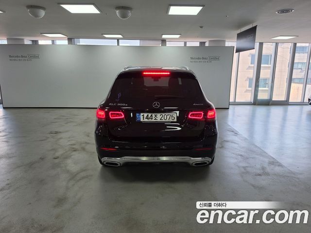 Mercedes-Benz GLC-Class 2021 — photo 4
